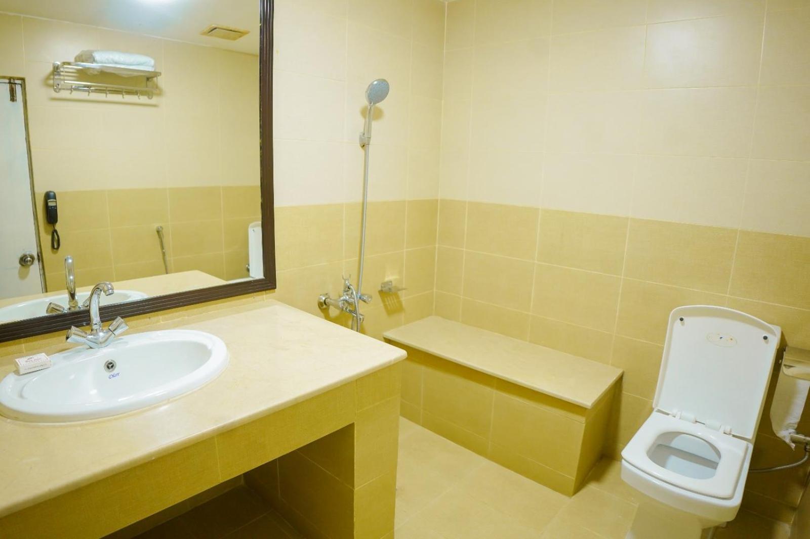 Indus Hotel Hyderabad Exterior photo