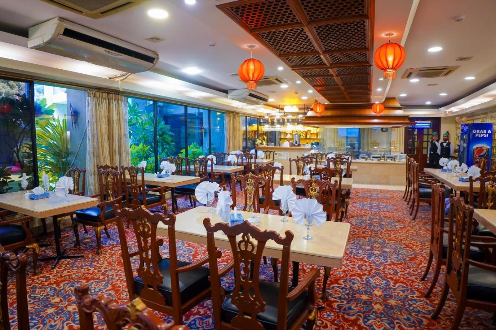 Indus Hotel Hyderabad Exterior photo