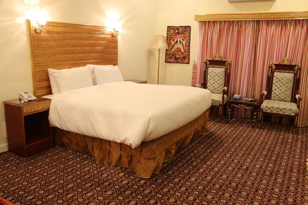 Indus Hotel Hyderabad Exterior photo
