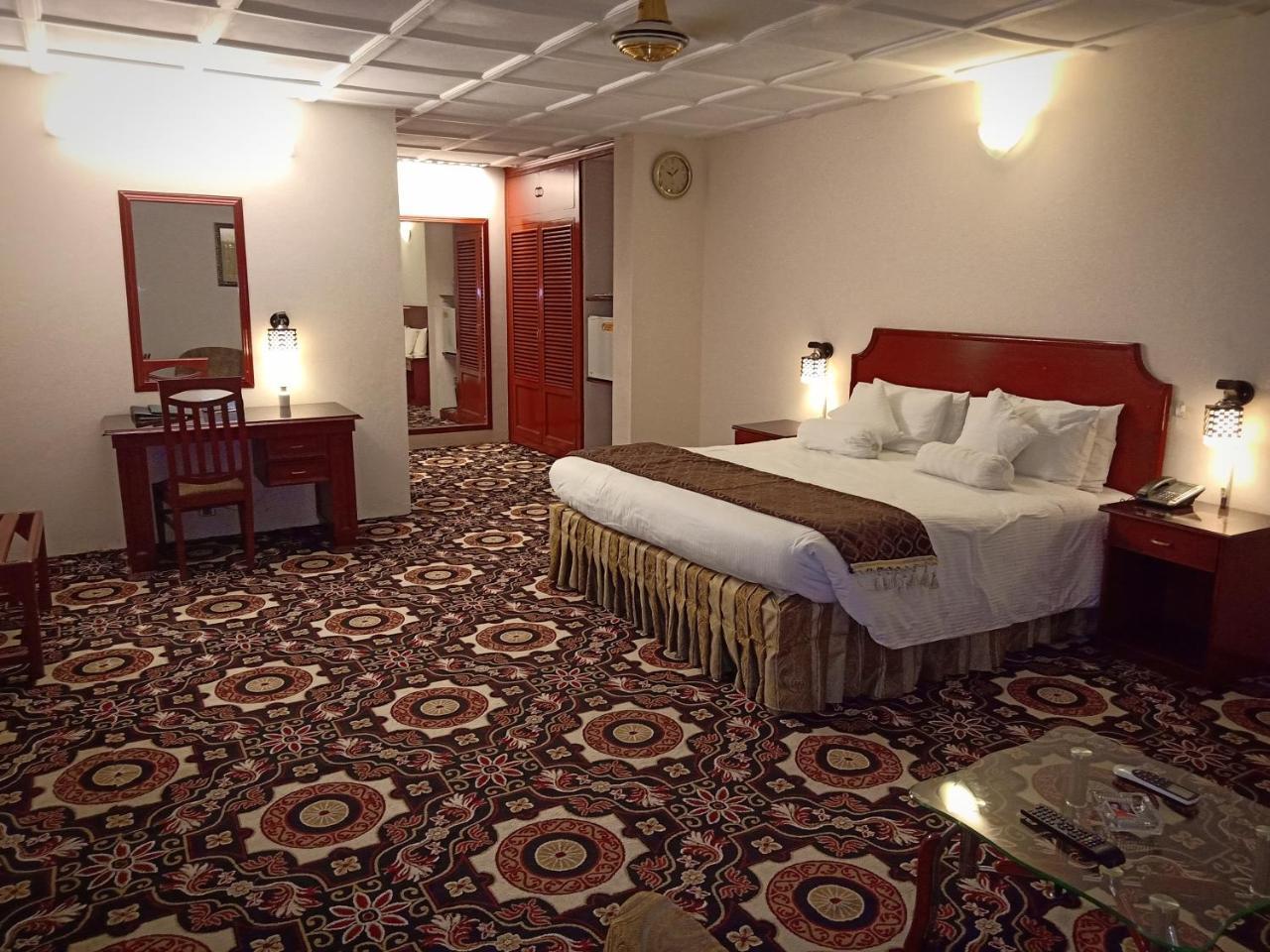 Indus Hotel Hyderabad Exterior photo